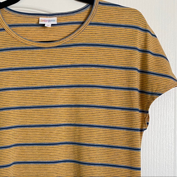 LuLaRoe Dresses & Skirts - LuLaroe Maria Dress size Medium